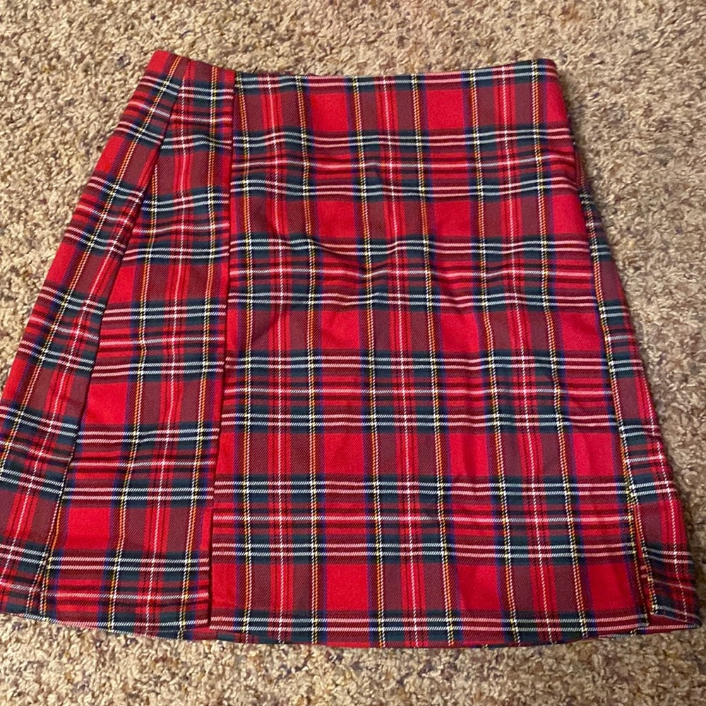 plaid skirt